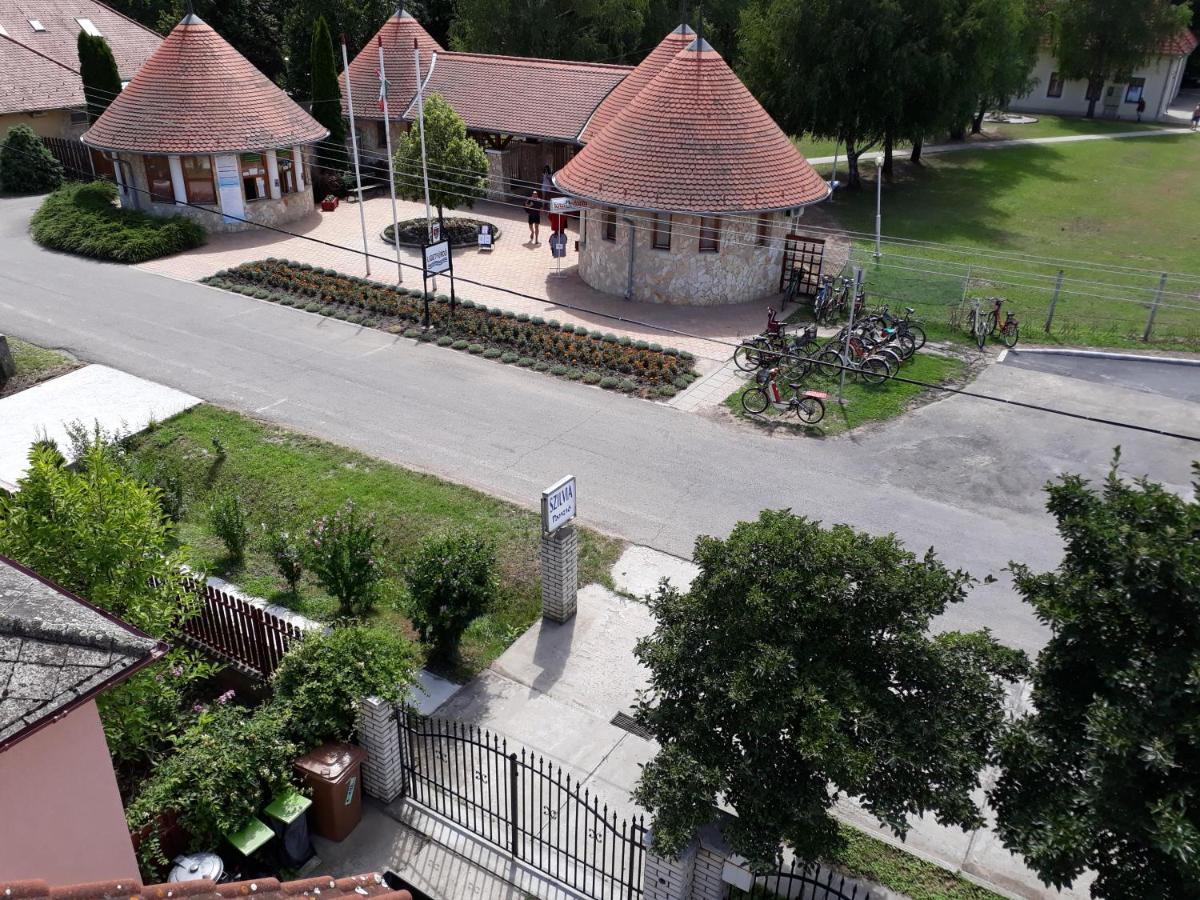 Bed and breakfast Szilvia Panzio Gyomaendrőd Extérieur photo