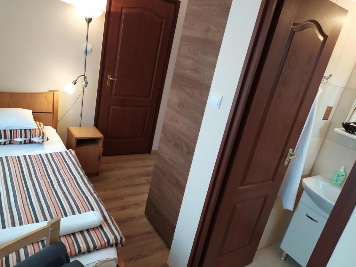 Bed and breakfast Szilvia Panzio Gyomaendrőd Extérieur photo