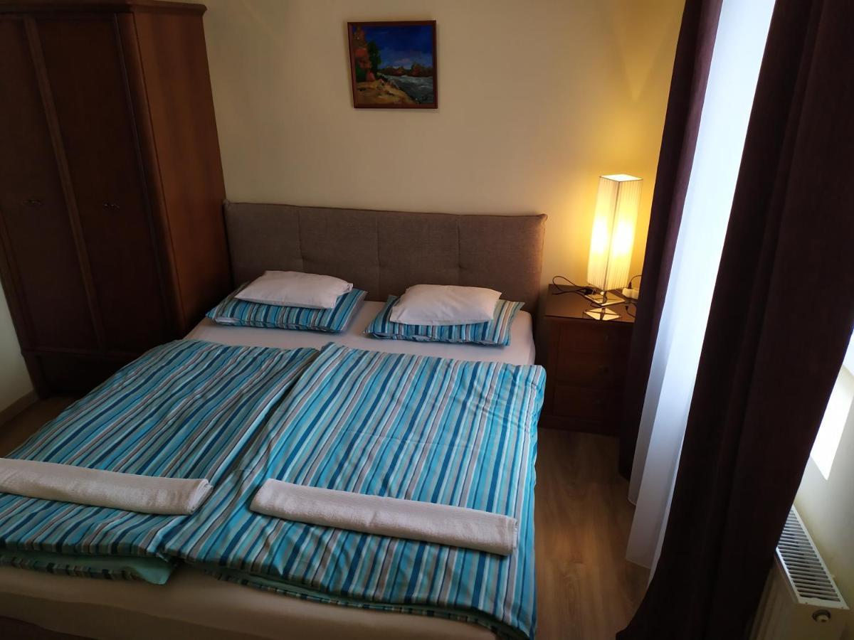 Bed and breakfast Szilvia Panzio Gyomaendrőd Extérieur photo