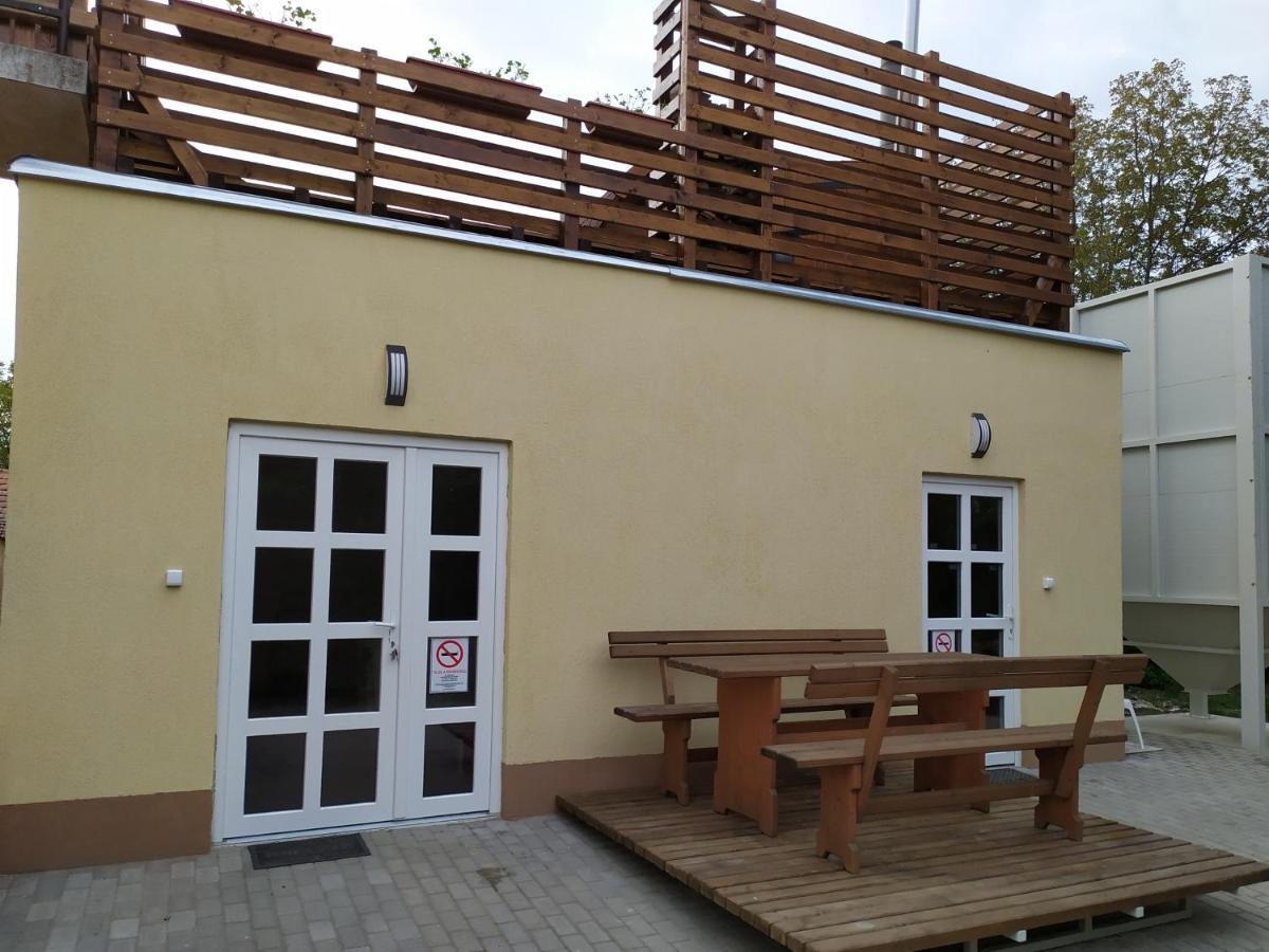 Bed and breakfast Szilvia Panzio Gyomaendrőd Extérieur photo
