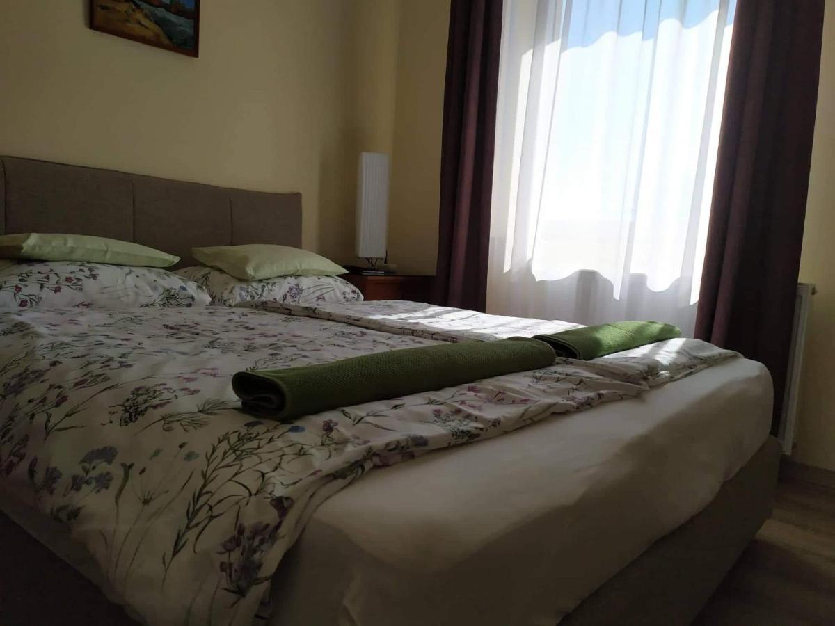Bed and breakfast Szilvia Panzio Gyomaendrőd Extérieur photo